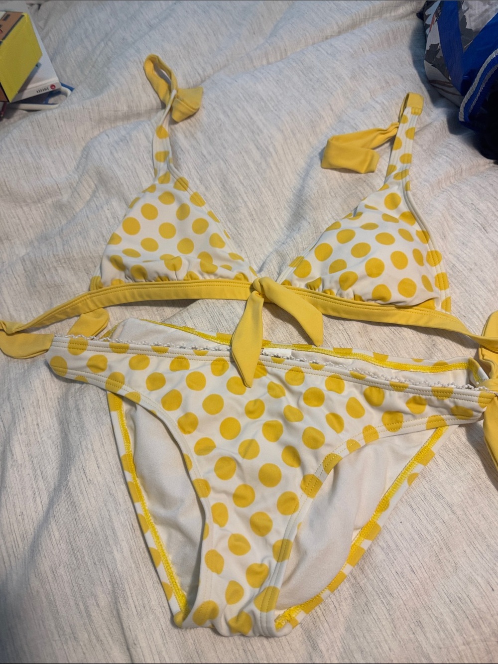Guess Yellow Polka Dot women’s two-Piece Bikini Set